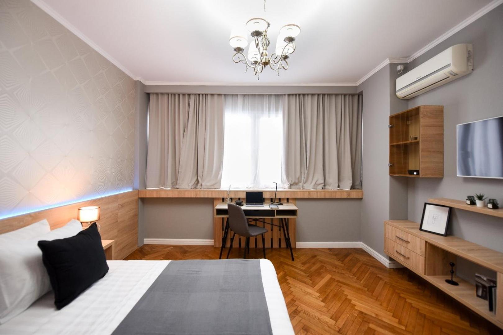 City Center Getaway - Cozy Accommodation For Your Perfect Stay ブカレスト 部屋 写真